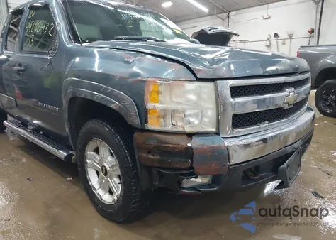 2013 Chevrolet Silverado 1500 Lt z USA, uszkodzony, nr VIN 1GCRKSE7XDZ273547